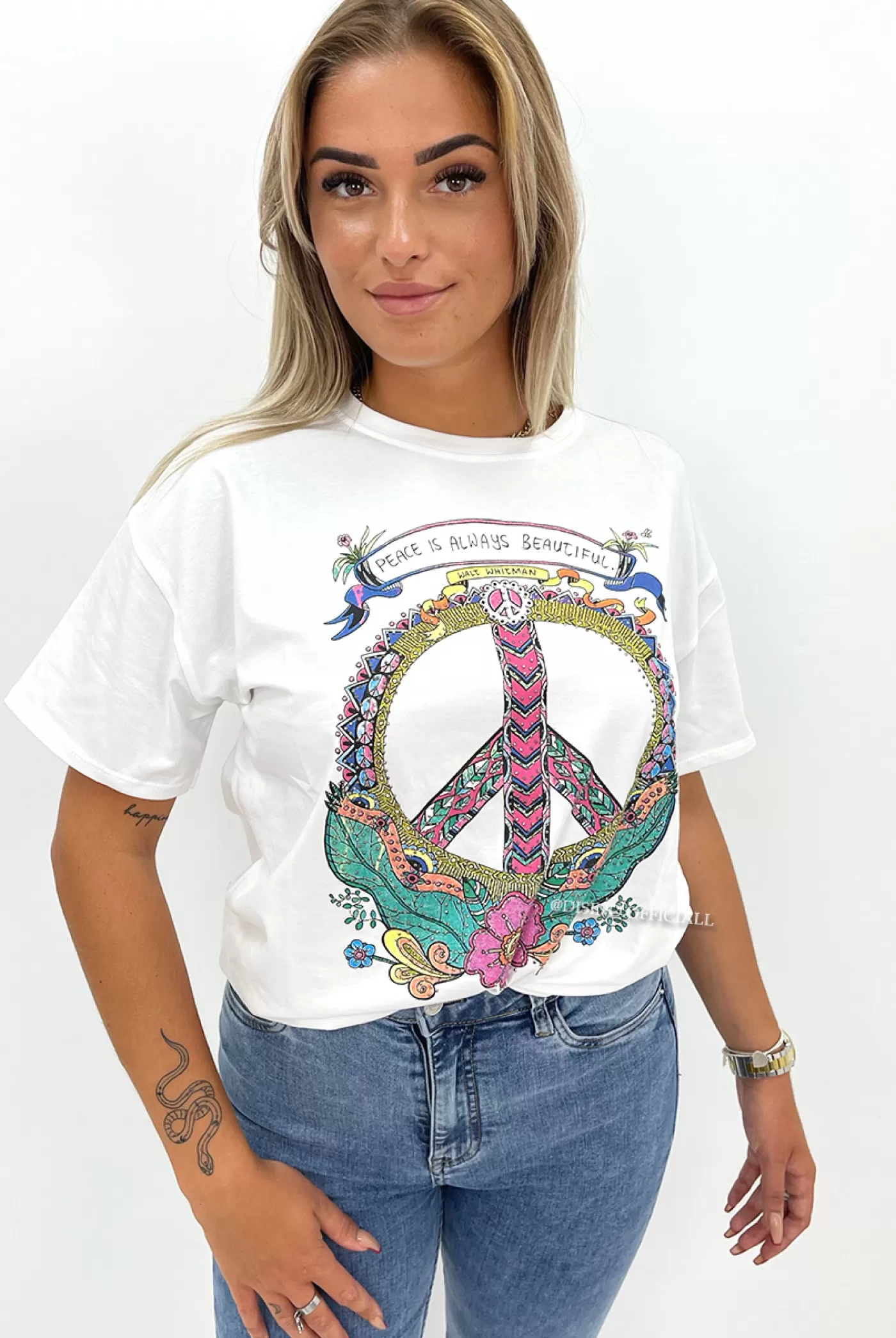 DISINO White - 'Colorfull Peace' - Premium Quality Oversized Tee | Vrouw It-Shirts
